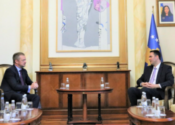 Konjufca priti presidentin e Komitetit Paralimpik Ndërkombëtar, Andrew Parsons