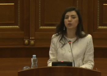 Kuvendi me seancë nderon kontributin e grave deputete