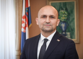 ​Ministri kroat i Mbrojtjes sot në Kosovë