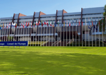 Gërvalla njofton KiE se 24 hektarë tokë janë regjistruar në pronësi të Manastirit të Deçanit