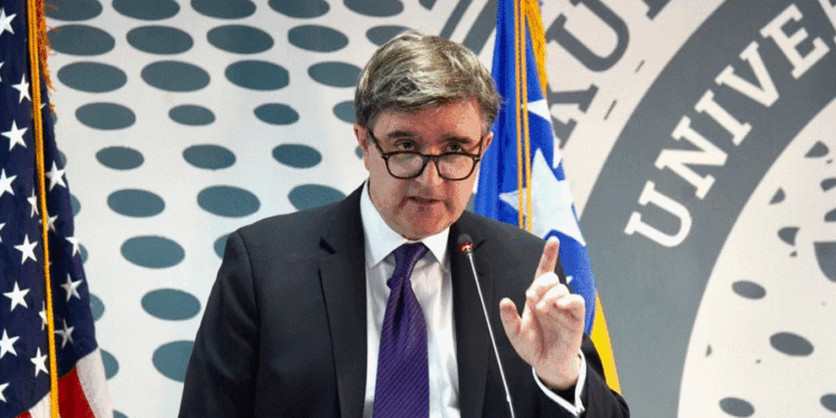 O’Brien: Vuçiq e di se përdorimi i forcës kundër Kosovës do të ishte i papranueshëm