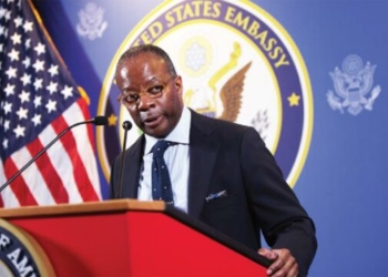 Zyrtari amerikan vjen sot në Kosovë, takohet me Osmanin