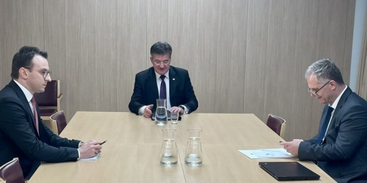 Çështja e dinarit, sot në Bruksel takohen Bislimi e Petkoviq