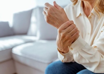 Ushqimi më i keq që nuk duhet ta hani kurrë, nëse keni inflamacion kronik