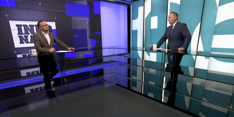 Zemaj: Kurti po i krijon favore politikës së Vuçiqit