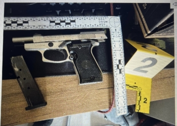 Arrestohet një 37-vjeçar për vjedhje të rëndë në Suharekë, policia i gjen edhe armë në shtëpi