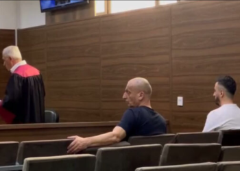 “Nuk më linte të shihja djalin, pas ngjarjes tentova të vrisja veten por s’kisha më plumba”, deklarohet i dyshuari që vrau 21-vjeçaren
