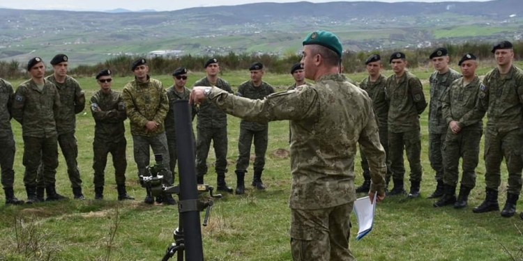 Në bashkëpunim me ushtrinë turke, FSK përfundon trajnim për ngritjen e kapaciteteve ushtarake