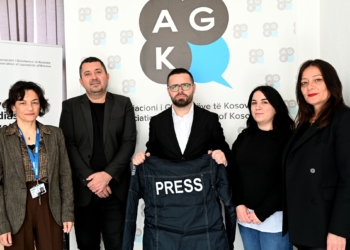AGK pranon donacion 70 xhaketa dhe jeleka nga misioni i OSBE-së në Kosovë