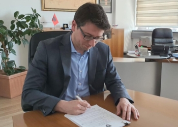 Murati njofton se është miratuar bartja e të hyrave vetanake të komunave