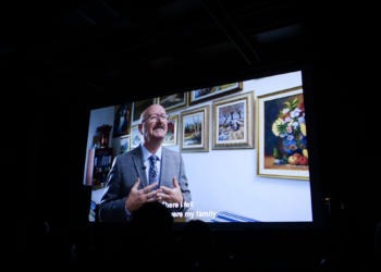 Filmi kushtuar jetës e veprës së artistit Rikard Ljarja u shfaq në Kino Armata