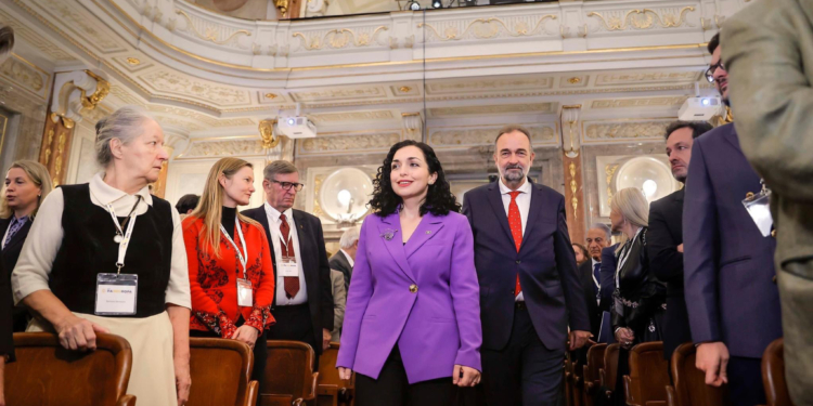 Presidentja Osmani nderohet me Çmimin e Evropës nga Fondacioni Pan-Europian