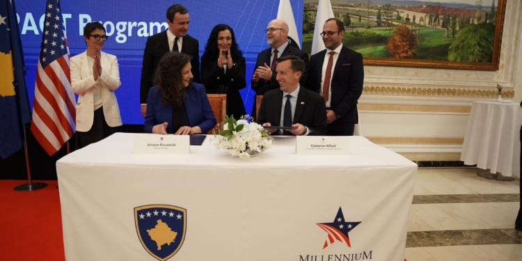 Rizvanolli: Hyrja në fuqi e marrëveshjes me MCC-në, e vendosë Kosovën në rend të parë të zhvillimeve të energjisë