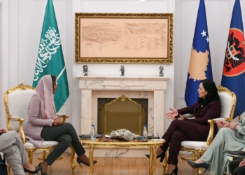 Osmani takon sekretaren e Përgjithshme të Alwaleed Philanthropies, njofton për një donacion