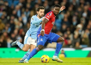 Guehi në radarin e Arsenalit dhe të Unitedit