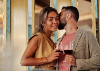 Çiftet që pinë bashkë jetojnë më gjatë