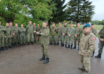 Instruktorë turkë realizojnë trajnime me ushtarakët e Komandës së Forcave Tokësore të FSK-së