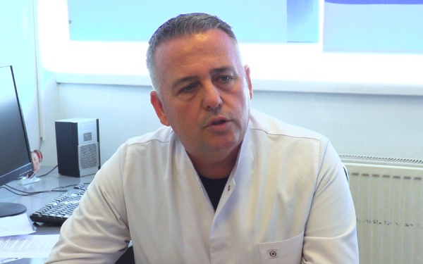 ​Drejtori i Infektives: Ekziston mundësia e përhapjes së sëmundjes ngjitëse Persusis