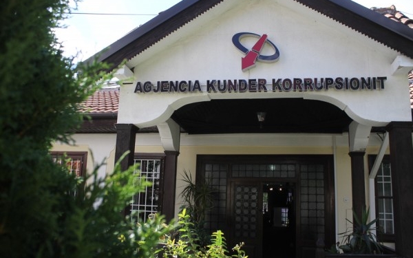 Shtatfishohet numri i zyrtarëve që nuk deklaruan pasurinë