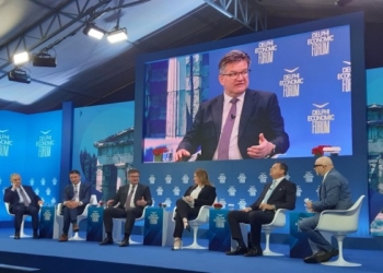 Lajçak pranimin e Ballkanit Perëndimor në BE e quan rrugë me dy drejtime