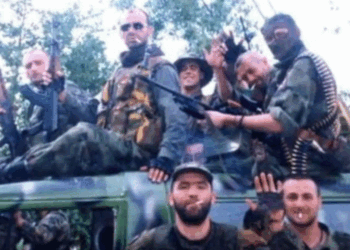 Shtatë ish-anëtarë të grupit “Çakallët” dënohen për krime kundër shqiptarëve të Kosovës