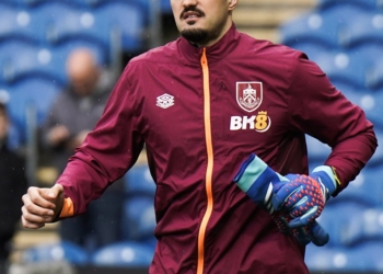 Tjetër gabim i Muriq që i kushton me pikë Burnleyt