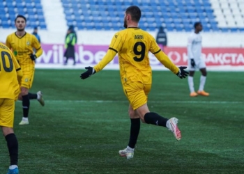 Manaj ia siguron një pikë Zhenisit