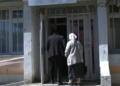 Mbyllet përkohësisht zyra e pensionistëve në Drenas, të moshuarit shërbimet duhet t’i marrin në Prishtinë