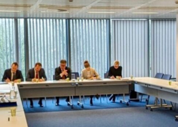 Lajçak pas takimit në Bruksel: Do t’i vazhdojmë diskutimet për një kompromis