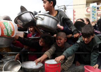 Izraeli thotë se do të hapë rrugë të reja për lejimin e ndihmave në Gazë