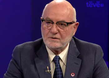 Ish-ambasadori Berisha: E komplimentoj Kurtin për vizitën në veri, po ecë me hapa të matur për ta shtrirë sovranitetin