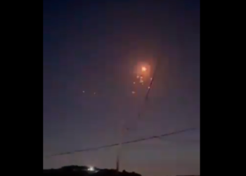 Pamjet nga sulmi i Iranit ndaj Izrealit (VIDEO)