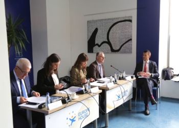 Bislimi i përmend delegacionit të Këshillit të BE-së shkeljet e palës serbe në dialog