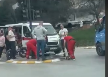 ​Vetura shkel këmbësorin në Prishtinë