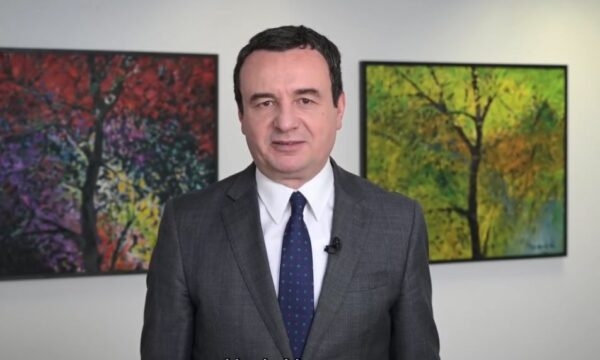 Kurti u bën thirrje komuniteteve joshumicë të regjistrohen