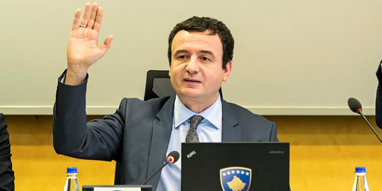 Qeveria ndan 16 mijë euro në mbështetje të Këshillit Kombëtar Shqiptar dhe përfaqësuesve të Luginës