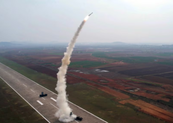 Koreja e Veriut e teston një raketë balistike, thotë Koreja e Jugut