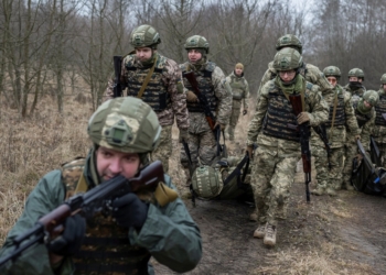 Zelensky e ul moshën e rekrutimit, thotë se Kievi s’ka nevojë t’i mobilizojë 500.000 trupa