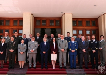 Begaj pret në Presidencë pjesëmarrësit e Kursit të Lartë të Sigurisë dhe Mbrojtjes