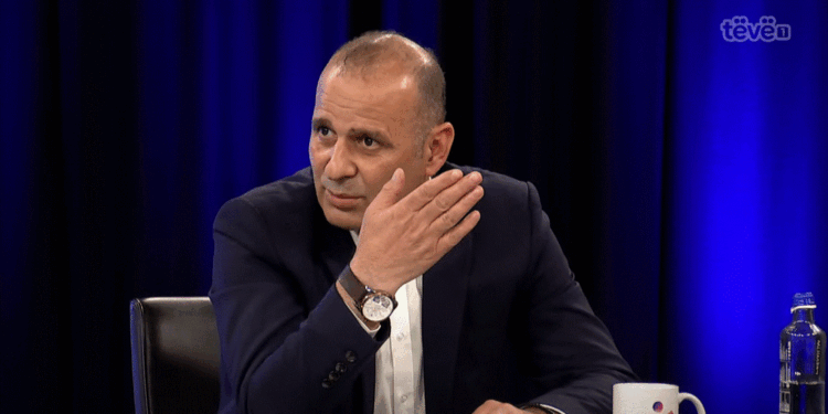 Canaj pyet Bislimin: A nuk i zhdukët strukturat ilegale në veri?