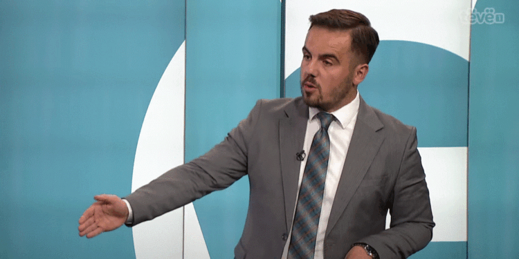 Deputeti i VV-së: Strukturat ilegale në veri mund të jenë fshehur, ditën që do ta nxjerrin kokën ka për t’iu shtypur