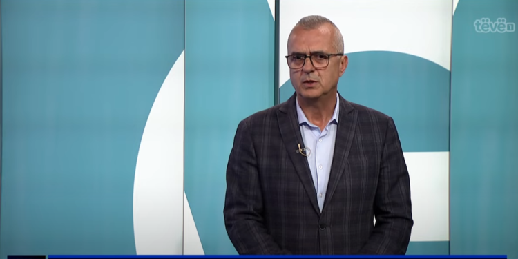 Dugolli ngrit shqetësim për vonesën e prokurorëve për krimet e luftës, thotë se po punohet për padi ndaj Serbisë