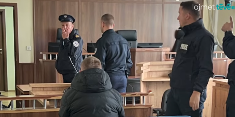 Dyshohet për dhunë në familje, Gjykata ende pa vendim për Akil Gjakovën