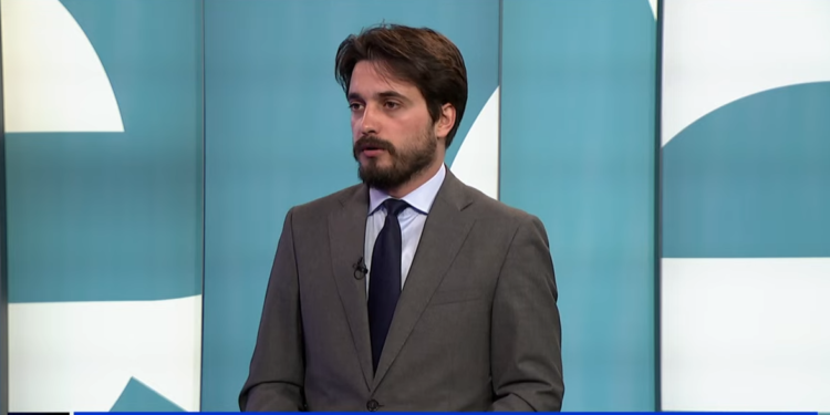 Gjyshinca tha se Kosova nuk e diskutoi çështjen dinarit në Bruksel, por mënyrën e zbatimit