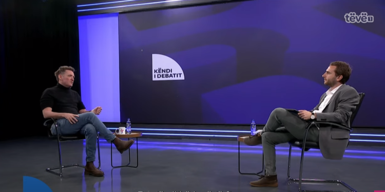 A mund të ketë luftë në Kosovë e Bosnje?- shpjegon gazetari Strauss