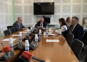 Dështon mbledhja e Komisionit Hetimor për procesin e subvencionimit të blerjes së teksteve shkollore