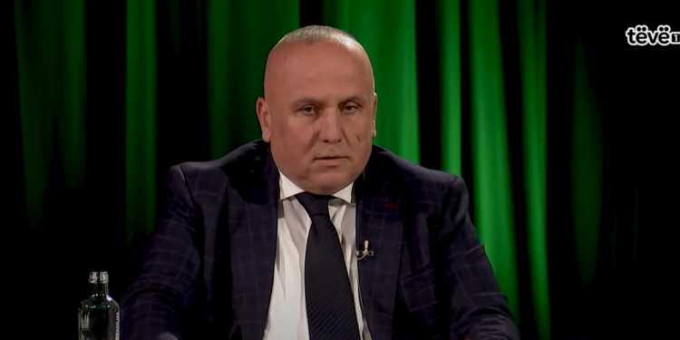 Si i shpëtoi Kulla pengjet italiane?