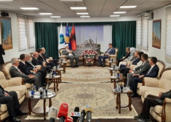 Krasniqi: Uroj që festat e ardhshme liderët e UÇK-së t’i presin me popullin e tyre