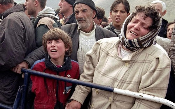 Regjistrimi i krimeve dhe dëmeve nga lufta, kërkohet nga qeveria ta padisë Serbinë