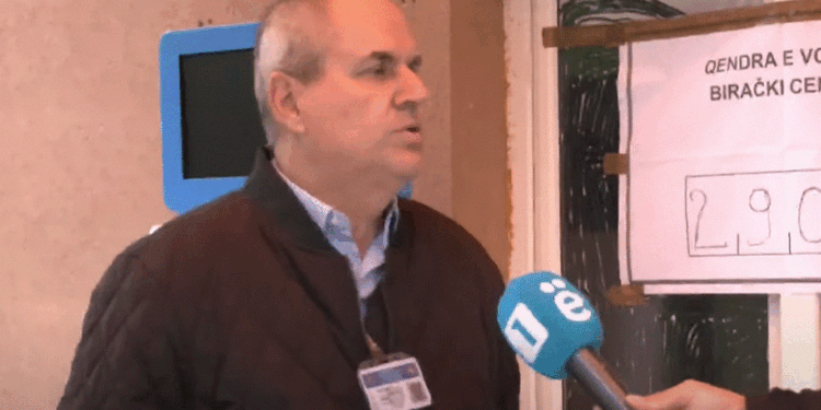 Asnjë votues në Zveçan, gjashtë orë pas hapjes së votimit